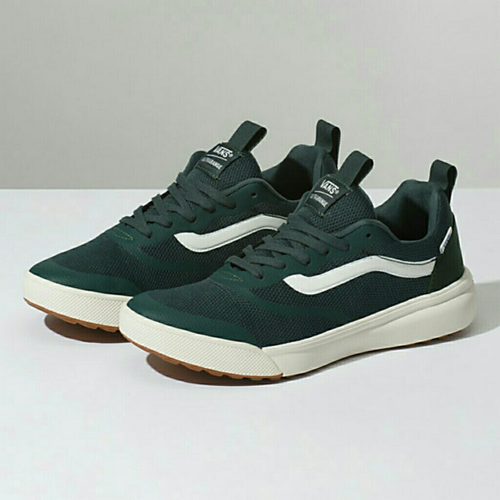 NWOT Vans UltraRange Green Sneakers